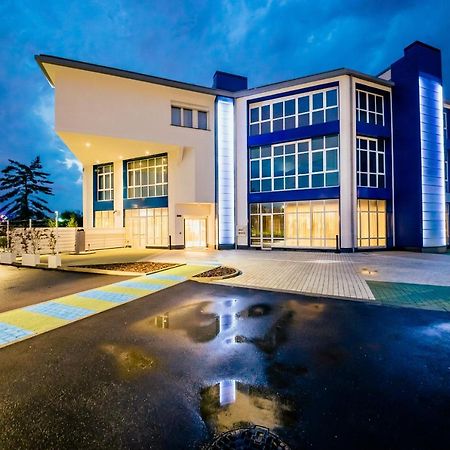Diamante Mhotel โกลเลญโญ ภายนอก รูปภาพ