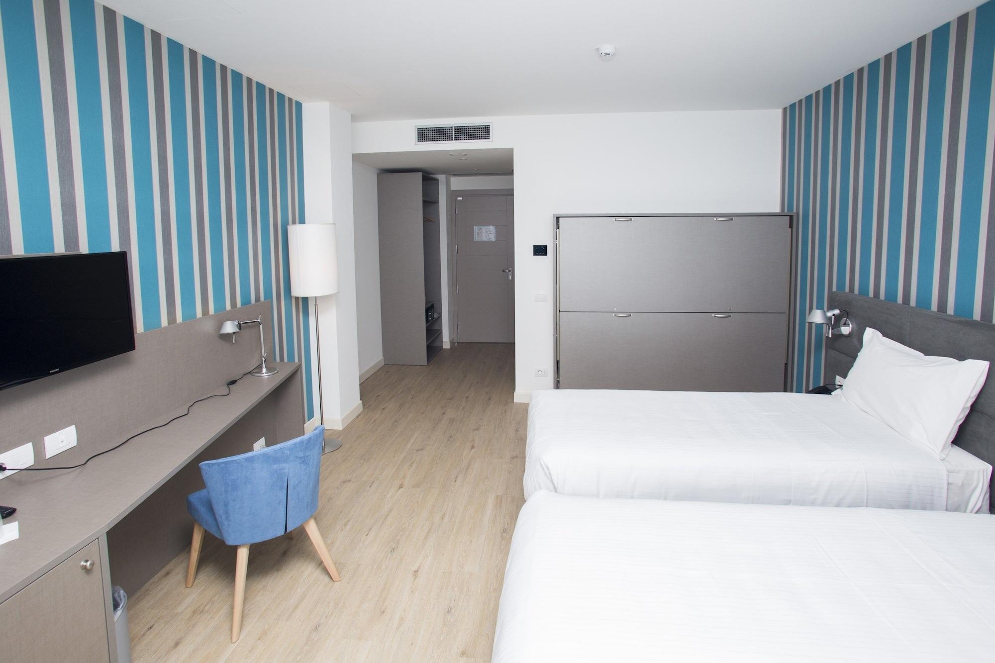 Diamante Mhotel โกลเลญโญ ภายนอก รูปภาพ