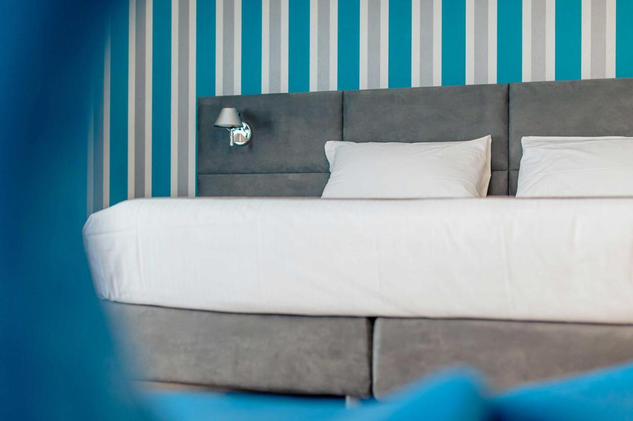 Diamante Mhotel โกลเลญโญ ภายนอก รูปภาพ
