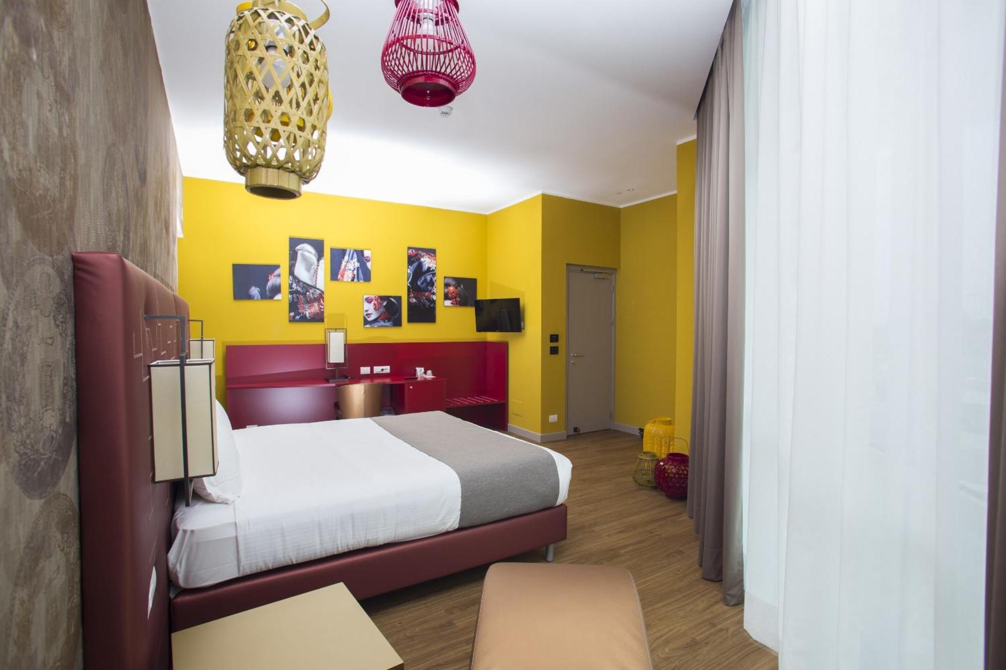 Diamante Mhotel โกลเลญโญ ห้อง รูปภาพ