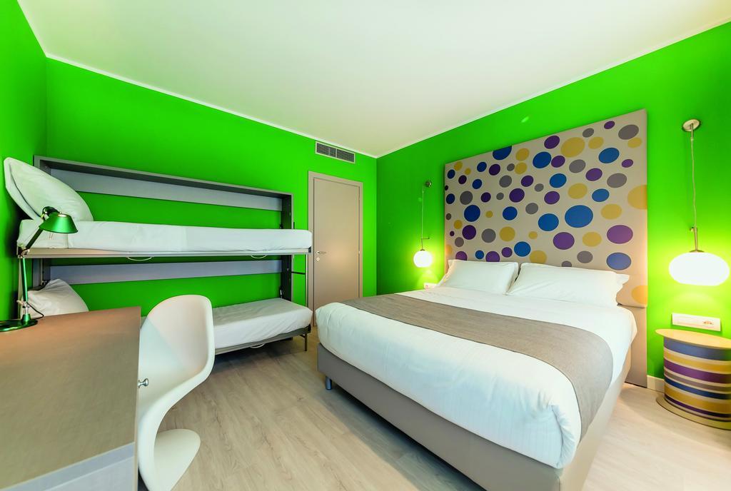 Diamante Mhotel โกลเลญโญ ภายนอก รูปภาพ